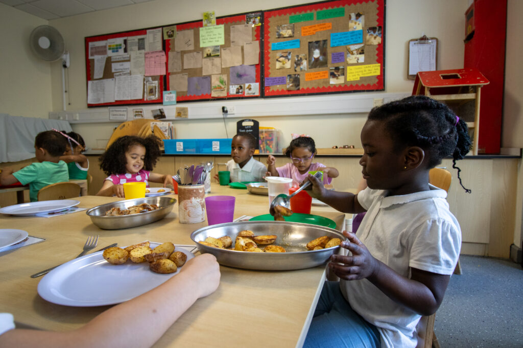 Lunchtime at LEYF Leys Nursery